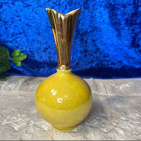 Vintage Art Deco Iridescent Bud Vase, CG USA Warranted 22 KT Gold on Porcelain - Picture 3 of 3